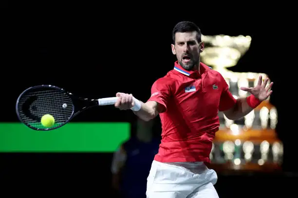 Djokovic guió a Serbia a la victoria.