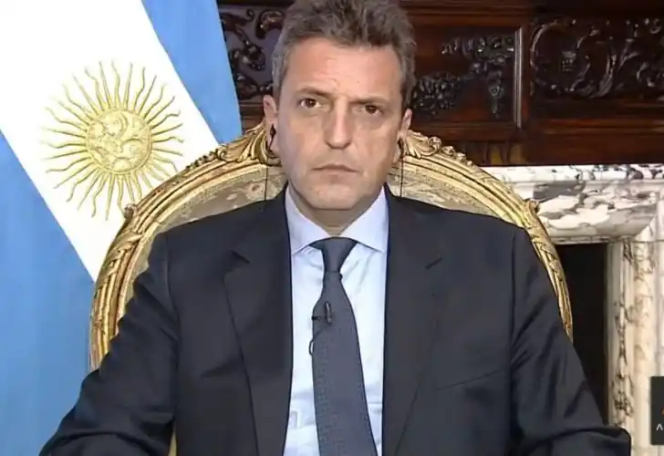 Cruces entre oficialismo y oposición por la convocatoria para el lunes 17