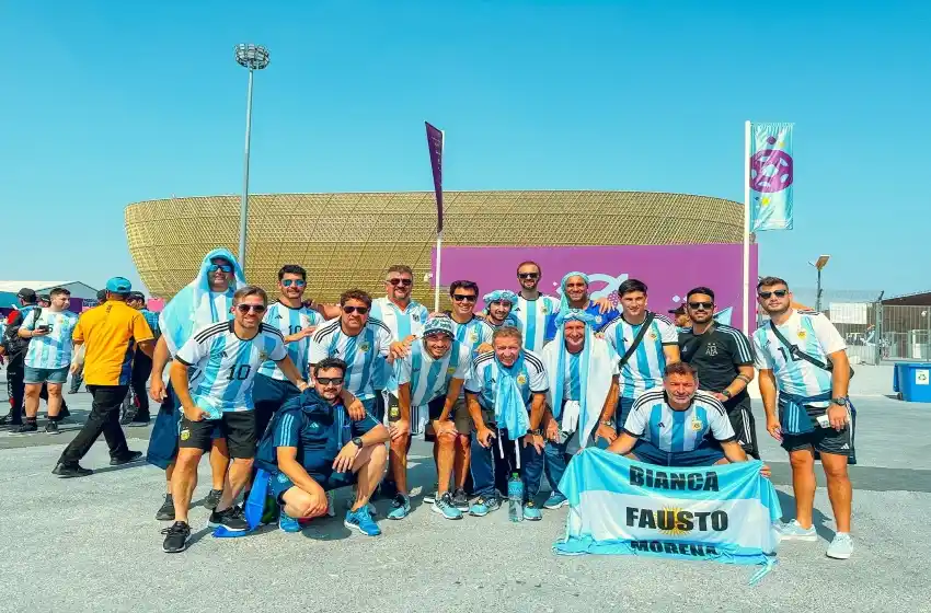 "A Messi lo aman", la palabra de un marplatense que viajó junto a amigos al Mundial