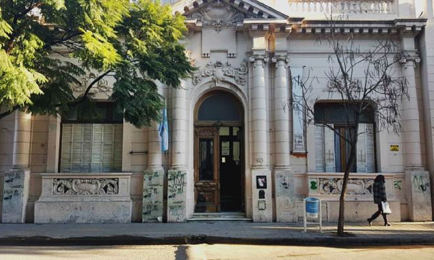 Bahía Blanca: Estudiante denunció haber sido violada y el supuesto acusado le mandó mensajes amenazantes