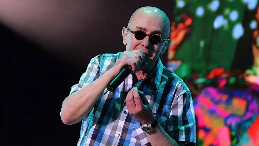 Anunciaron tres estrenos del "Indio" Solari y estallaron las redes