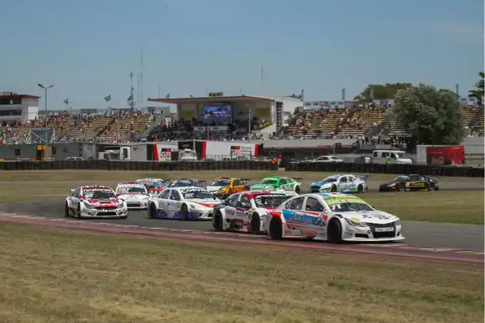 El Gálvez recibe al Top Race