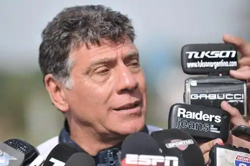 Brindisi: "El plantel está entero y no vamos a bajar los brazos"
