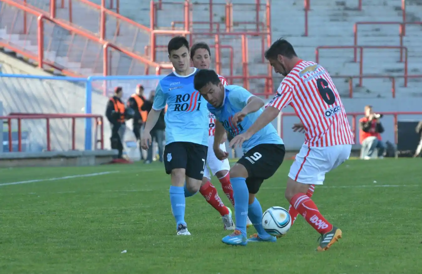 La mano en el bolsillo