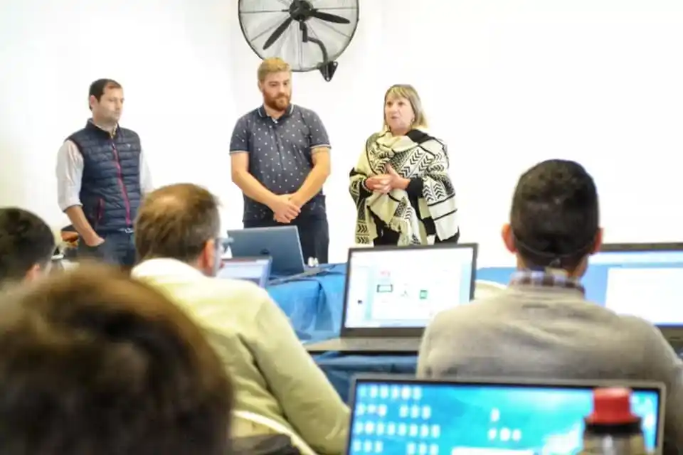 Agro: realizaron una jornada de actualización profesional