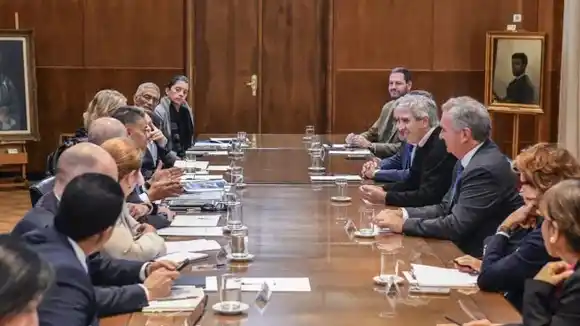 Economía recibió a directores del Banco Mundial para avanzar en proyectos de inversión