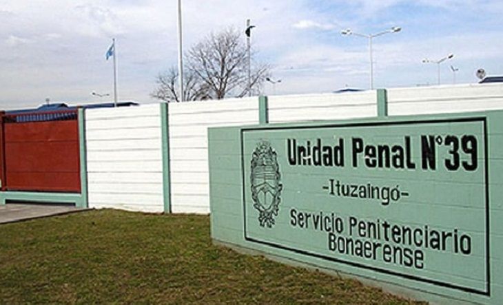 Detienen a un agente penitenciario bonaerense y otras siete personas por venta de drogas en Ituzaingó
