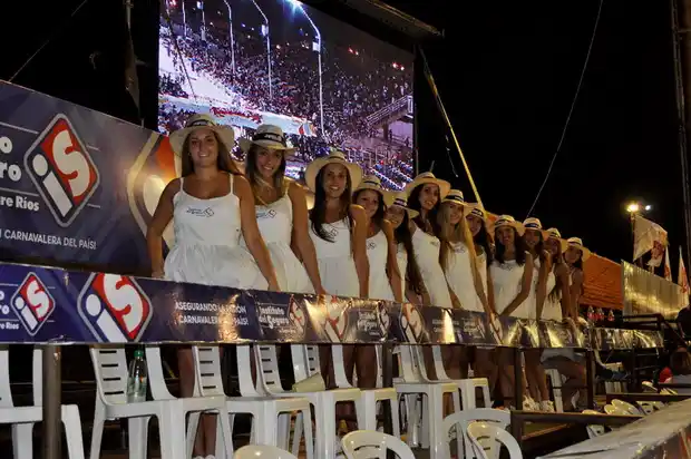 El Iapser es la aseguradora oficial del Carnaval del País de Gualeguaychú