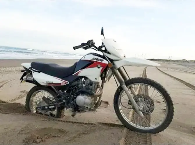 Robaron una moto de alta cilindrada de una vivienda