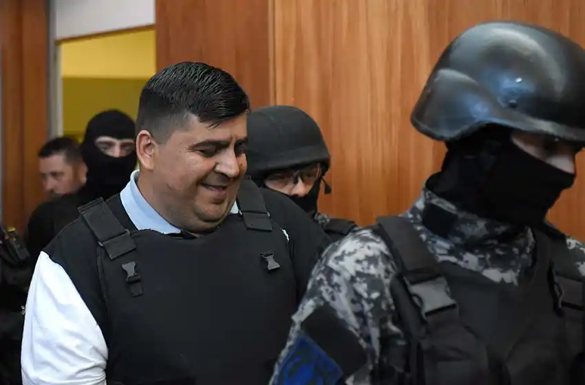 El poderoso arsenal de la banda de Los Monos