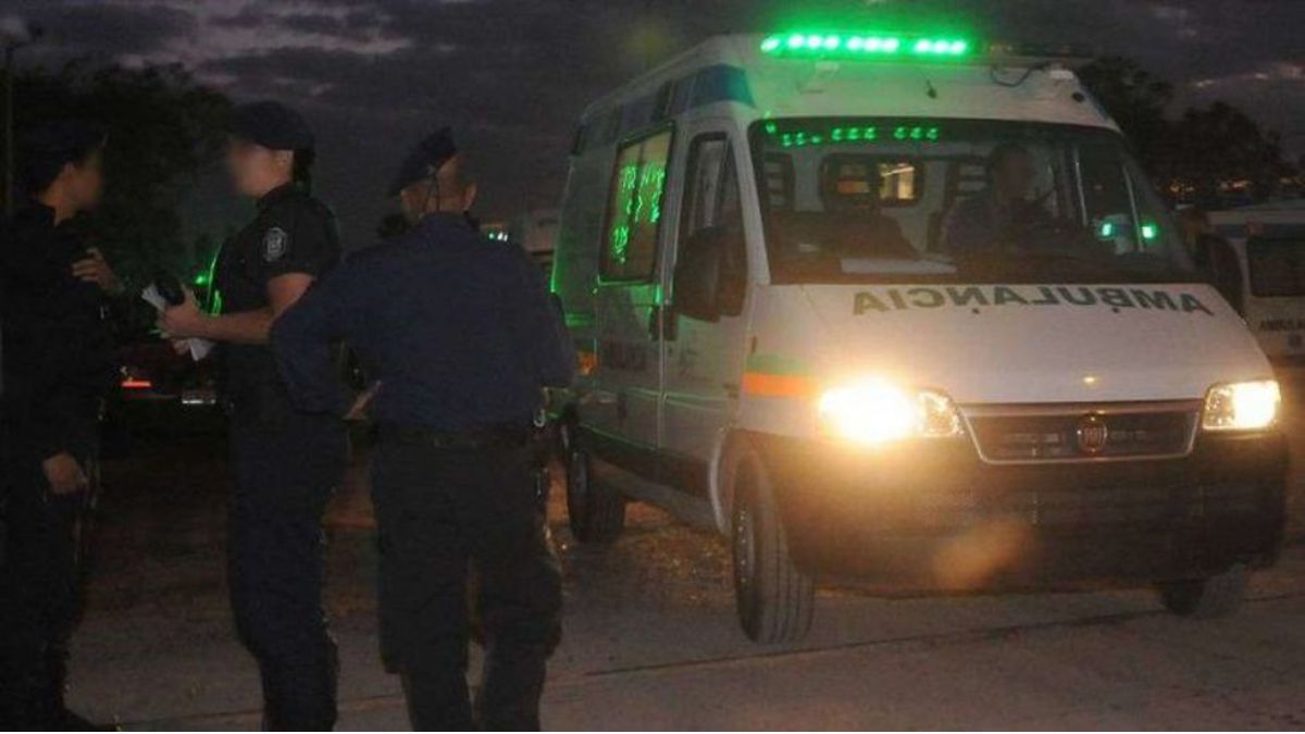 Insólito: se atropelló con su camioneta y está en terapia intensiva