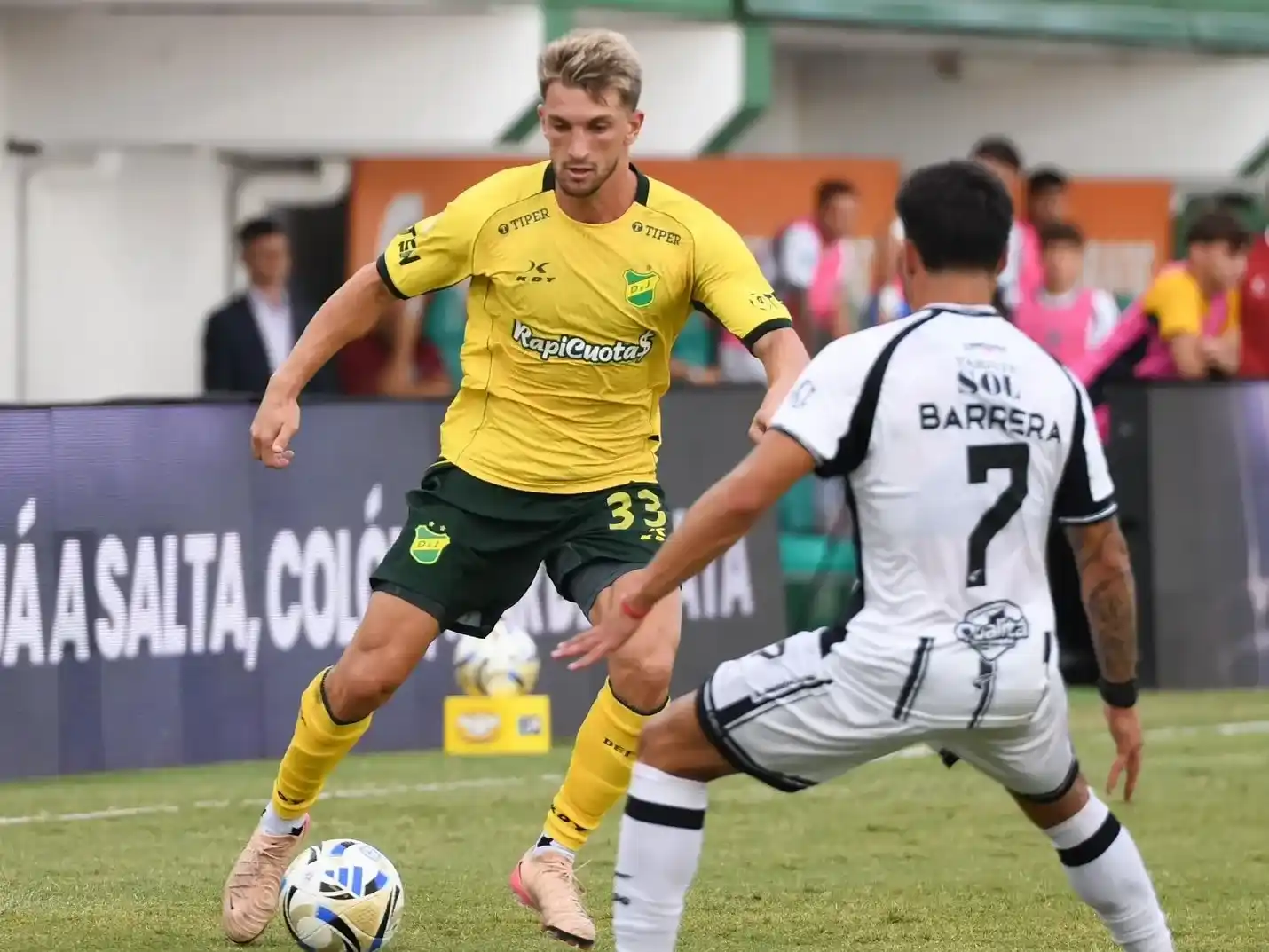 Defensa no pudo sostener la victoria ante Central Córdoba