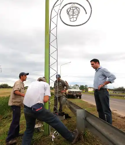 Nuevas luminarias para el ingreso a Pueblo Belgrano