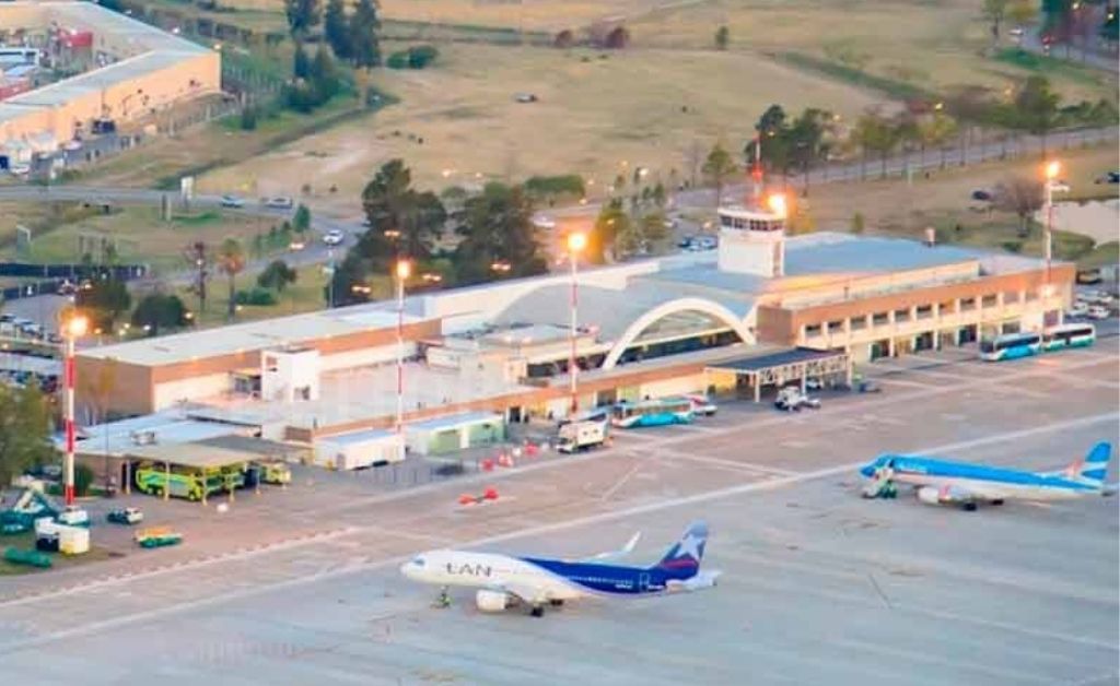 El aeropuerto de Rosario estará seis meses sin recibir vuelos comerciales