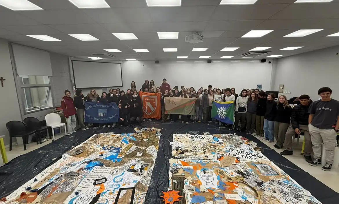 Estudiantes del Polo Educativo Pilar crean un mural colaborativo en la Universidad Austral