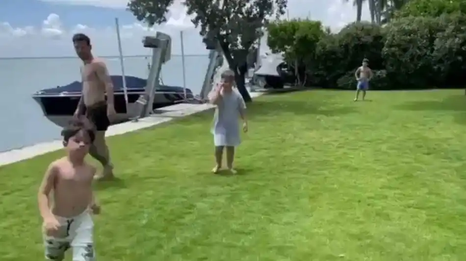¿Será el heredero? La sorprendente habilidad de Mateo Messi con la pelota de fútbol