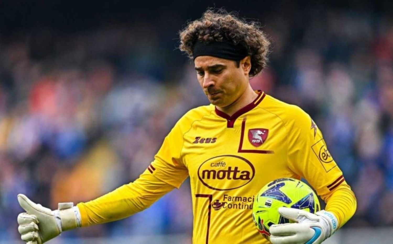 Guillermo "Memo" Ochoa hace historia con este vergonzoso récord al que ha llegado en Italia