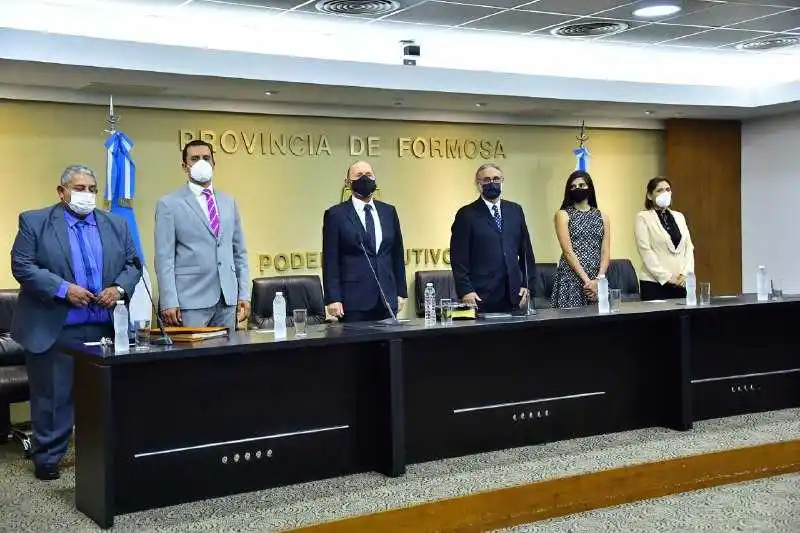 Asumieron tres nuevos ministros del PEP