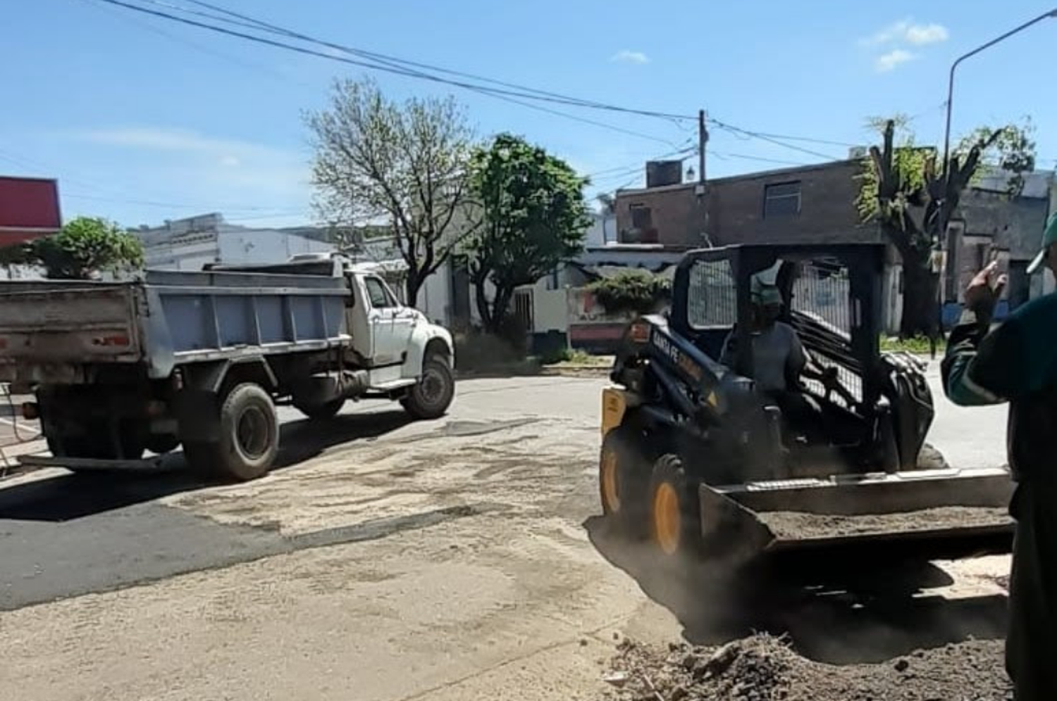 Trabajos de fumigación, iluminación y bacheo previstos para este jueves