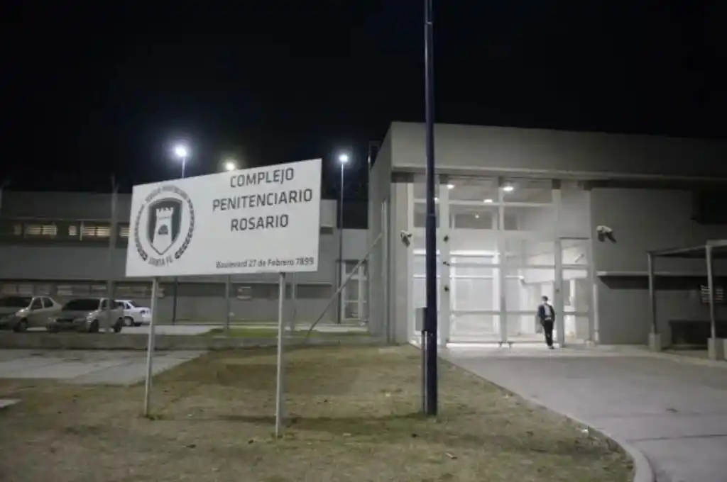 Rosario: balearon la cárcel dónde se aloja “El Viejo” Cantero