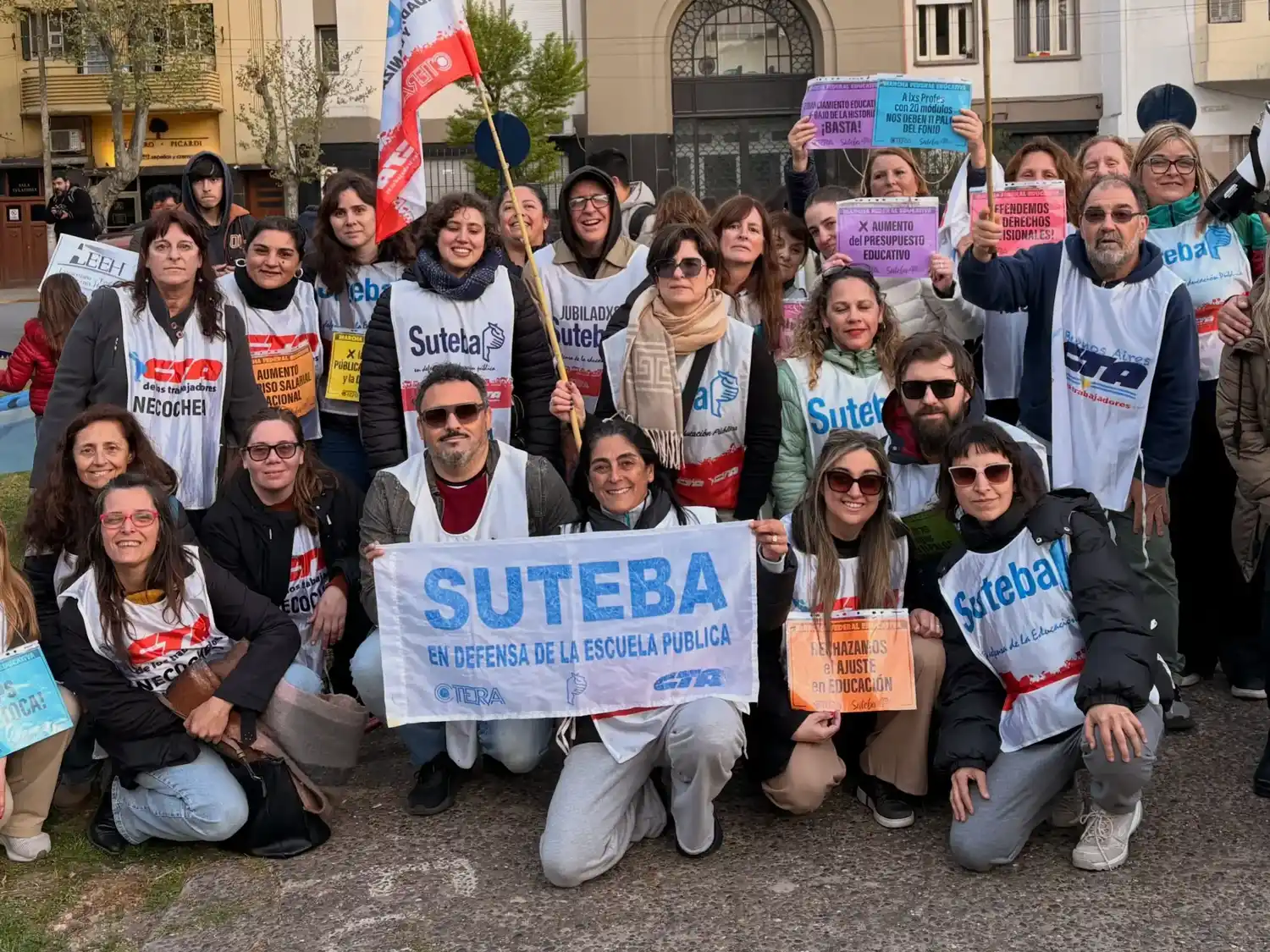 Apoyo. Ana Larrañaga destacó el apoyo del pueblo necochense en la Marcha Federal Universitaria