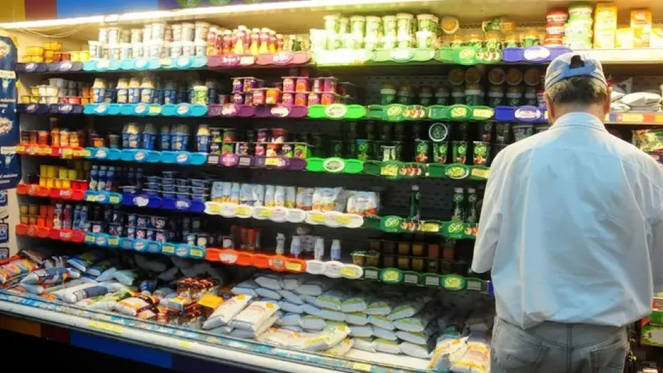 Supermercados: "hay marcas muy importantes que están promedio 10 o 15 días sin entregar productos"