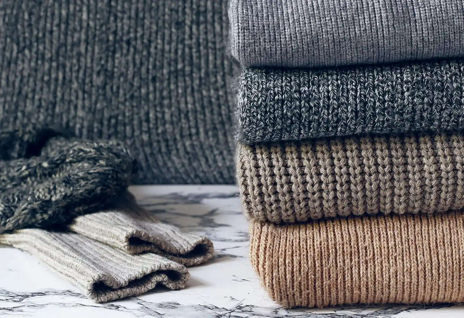 Los negocios adheridos que venden pulóveres lanzaron diferentes promociones para que los productos sean más baratos que de fábrica.