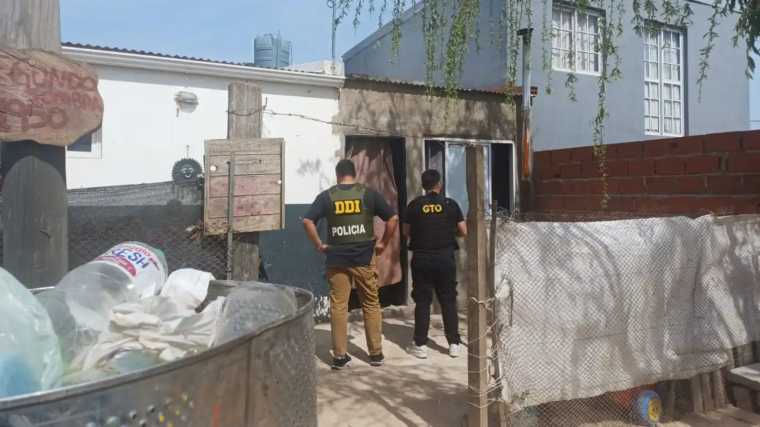 allanamiento baradero prófugo asalto vivero