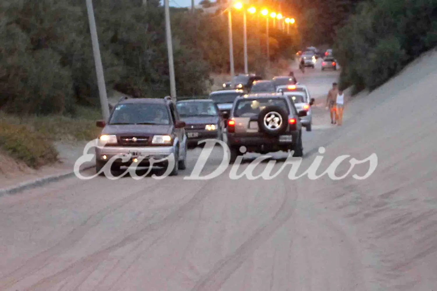 Precaución: arena sobre la calzada
