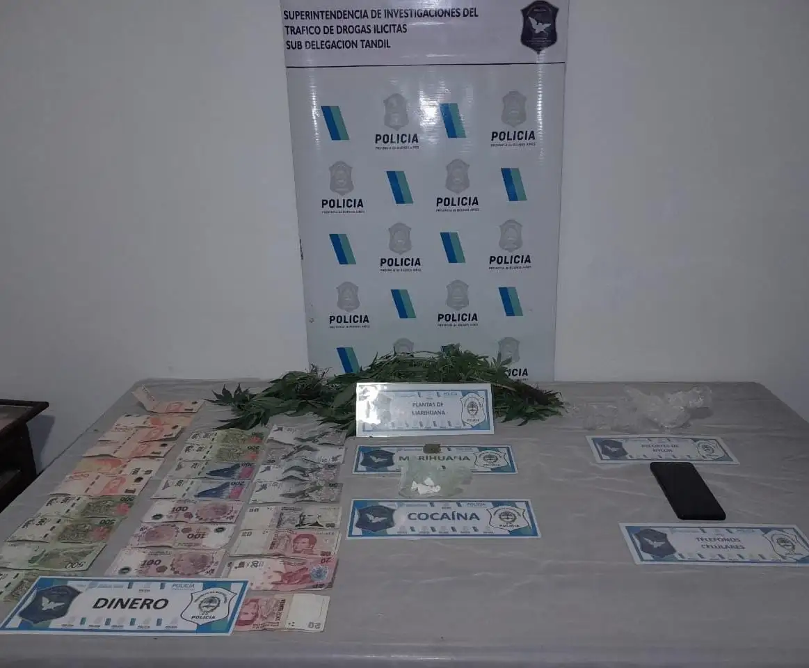 Los resultados de ambos procedimientos realizados por personal de Drogas Ilícitas.