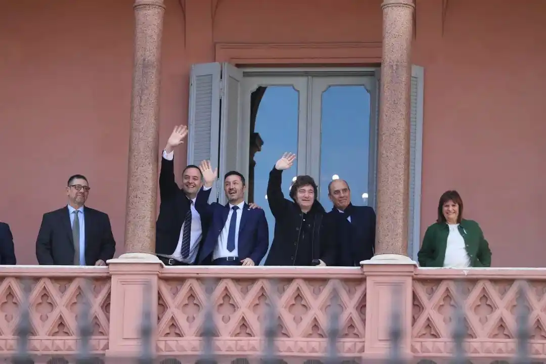 Javier Milei invitó a la Selección Argentina a festejar en el balcón de Casa Rosada