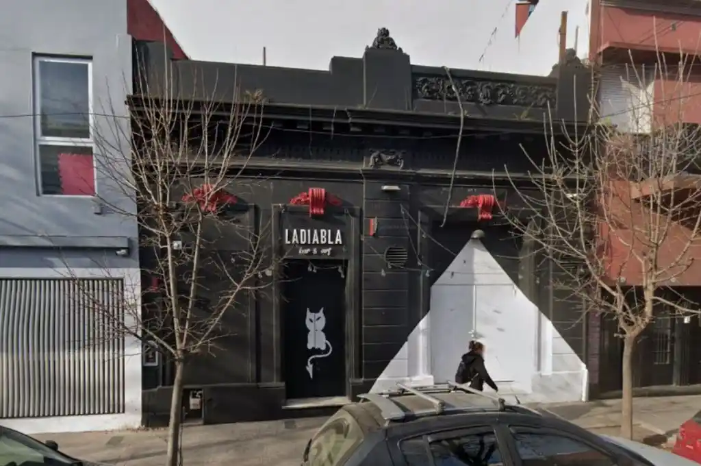 Hombre herido a la salida de un boliche