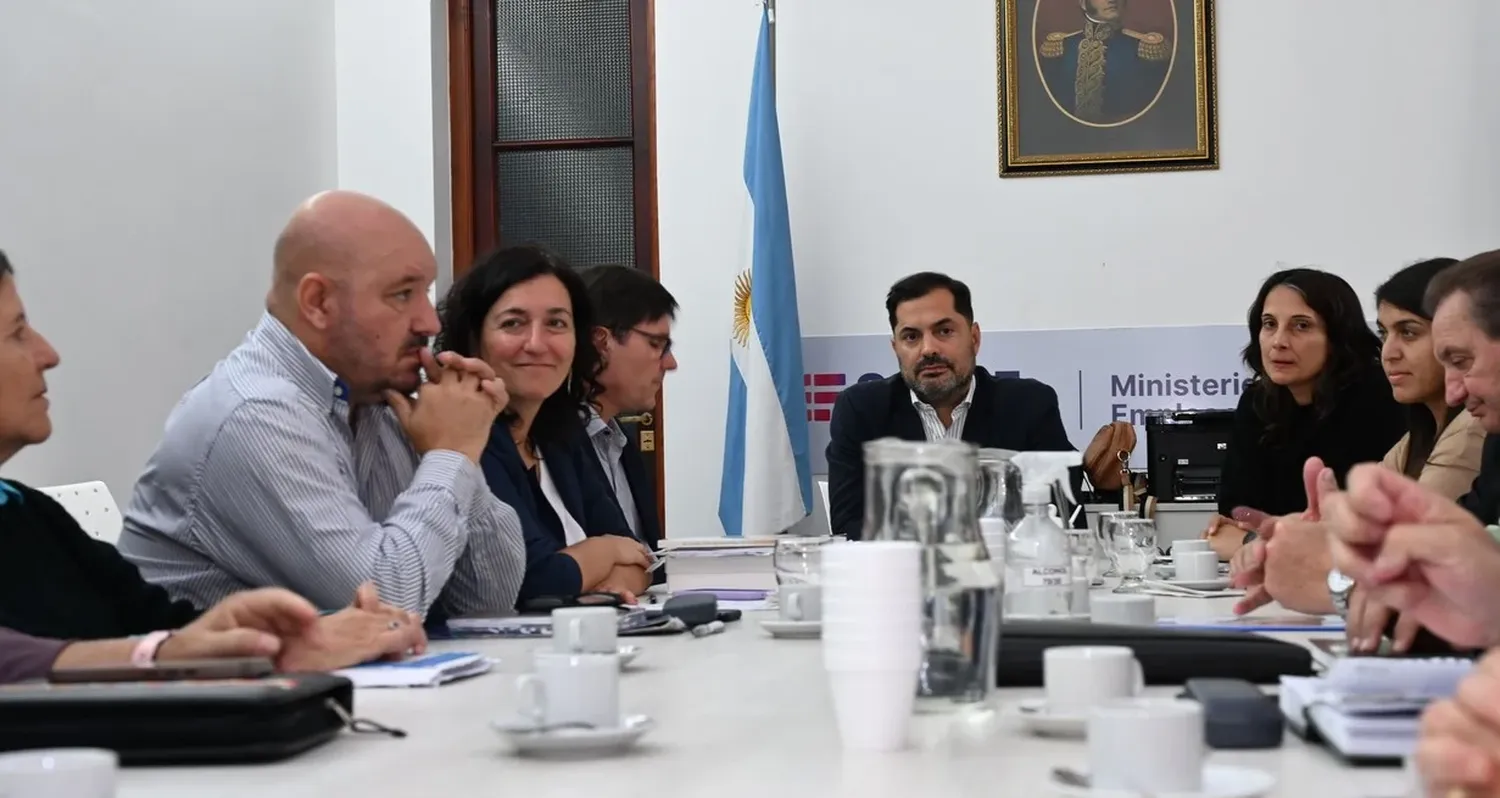 La continuidad del concurso de ascenso a cargos directivos fue uno de los temas a tratar en las reuniones técnicas de la paritaria docente. Foto: Archivo El Litoral