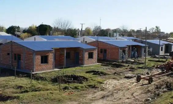 Entregaron aportes por más de 34 millones de pesos para viviendas