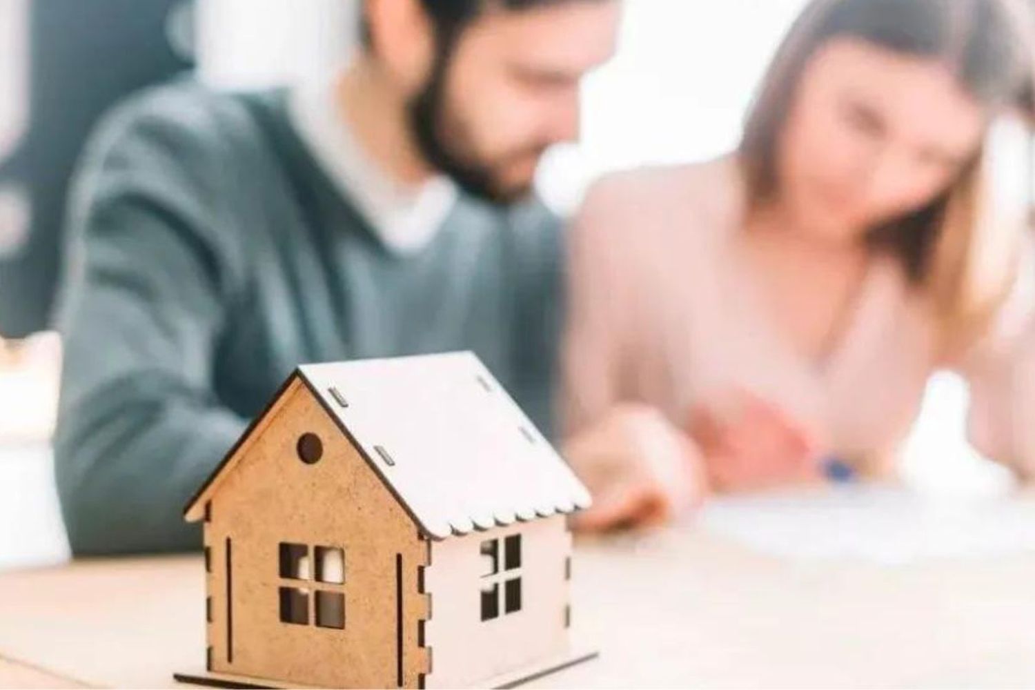 Con esta nueva línea de crédito, se busca facilitar y promover la mejora de las viviendas en todo el país, brindando a los solicitantes una opción accesible y flexible para llevar a cabo sus proyectos de refacción, ampliación o terminación de sus inmuebles.