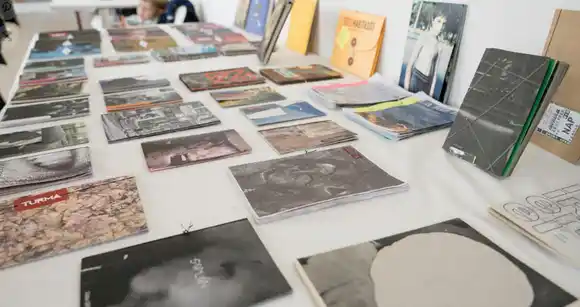 Donde las imágenes recobran la materialidad: vuelve el Festival de Libros de Fotografía
