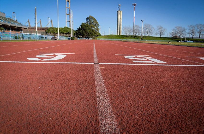 El Municipio avanza con trabajos de mantenimiento de la Pista de Atletismo