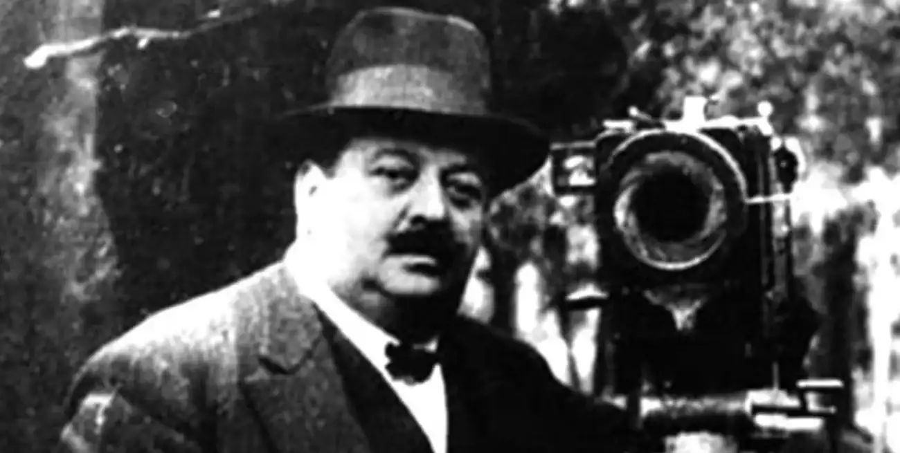 La tradición cultural argentina consolidó el estreno de la obra de Mario Gallo como el verdadero punto de partida de la ficción nacional.