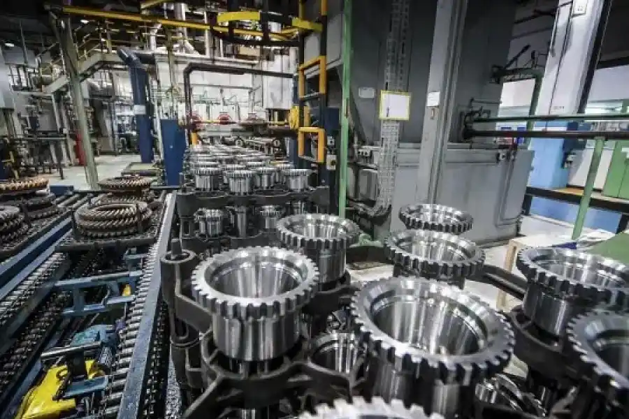 En solo seis meses, cerraron 10 mil empresas medianas y pequeñas en Argentina