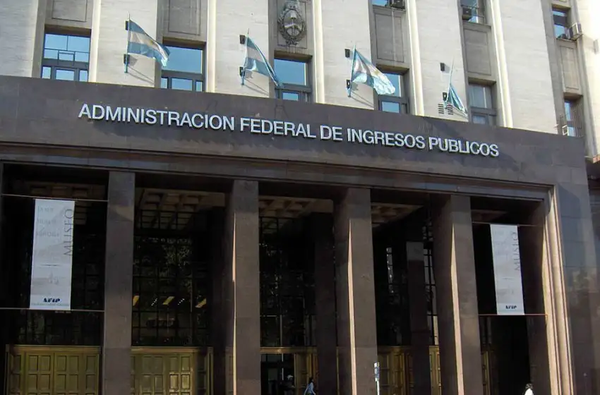 Vuelve la presencialidad plena para los trabajadores de la administración pública
