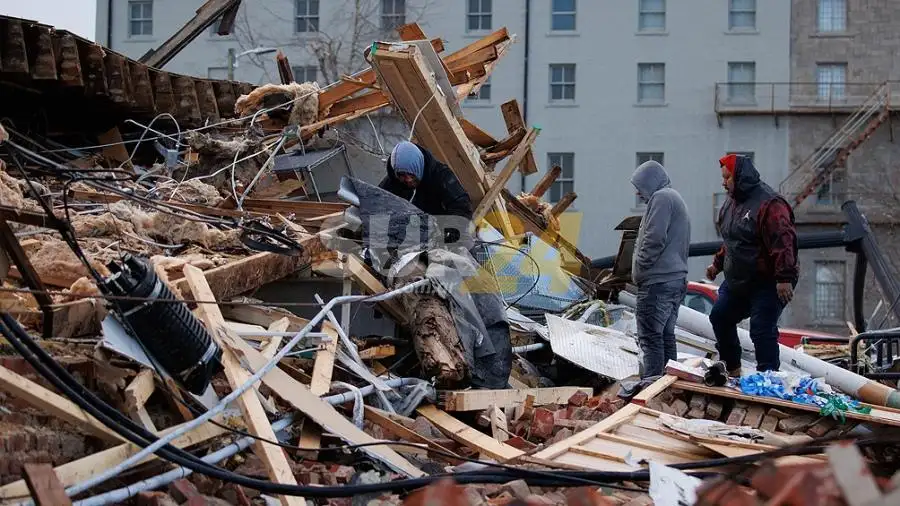 Estodos Unidos: más de 80 muertos por tornados en cinco estados