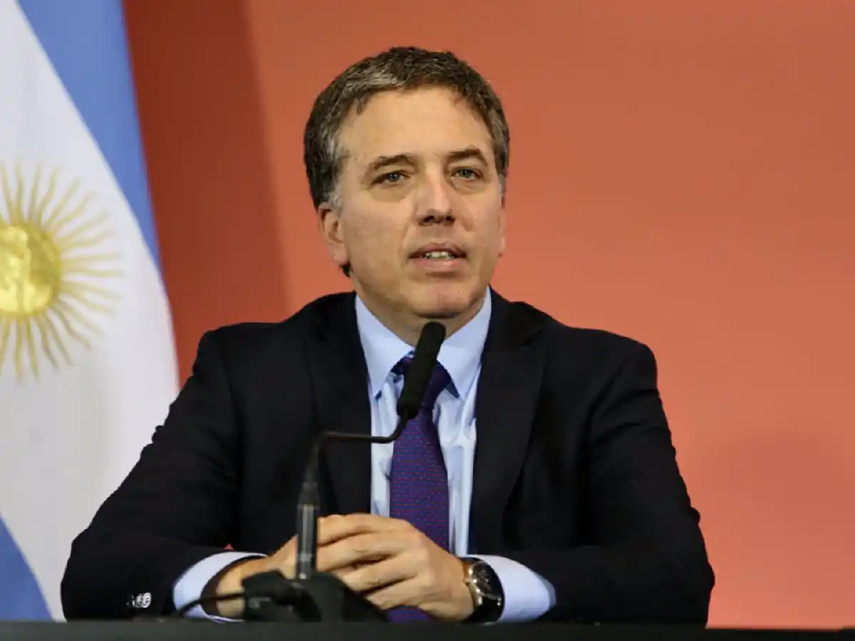 Dujovne aseguró en Estados Unidos que la Argentina crecerá de "manera sostenible"