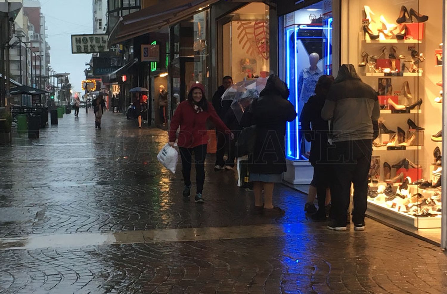 Mar del Plata sigue esperando la llegada de tormentas