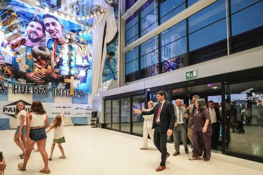 Inauguraron el Aeropuerto Internacional de Rosario