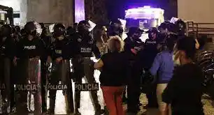 ¡ESPELUZNANTE MASACRE! Enfrentamiento entre bandas deja más de 100 muertos en cárcel de Ecuador