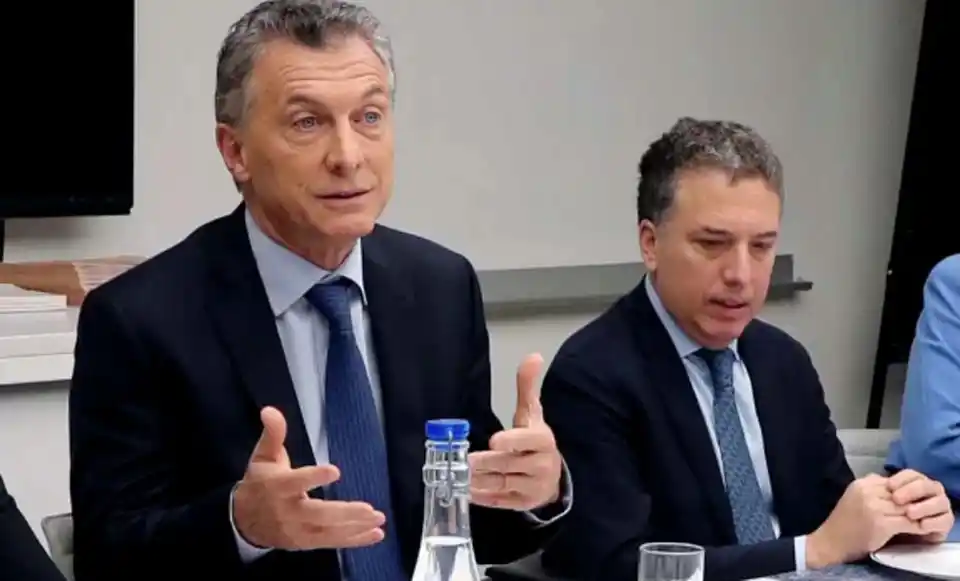El Gobierno adelanta el pago de aguinaldo y bono a estatales