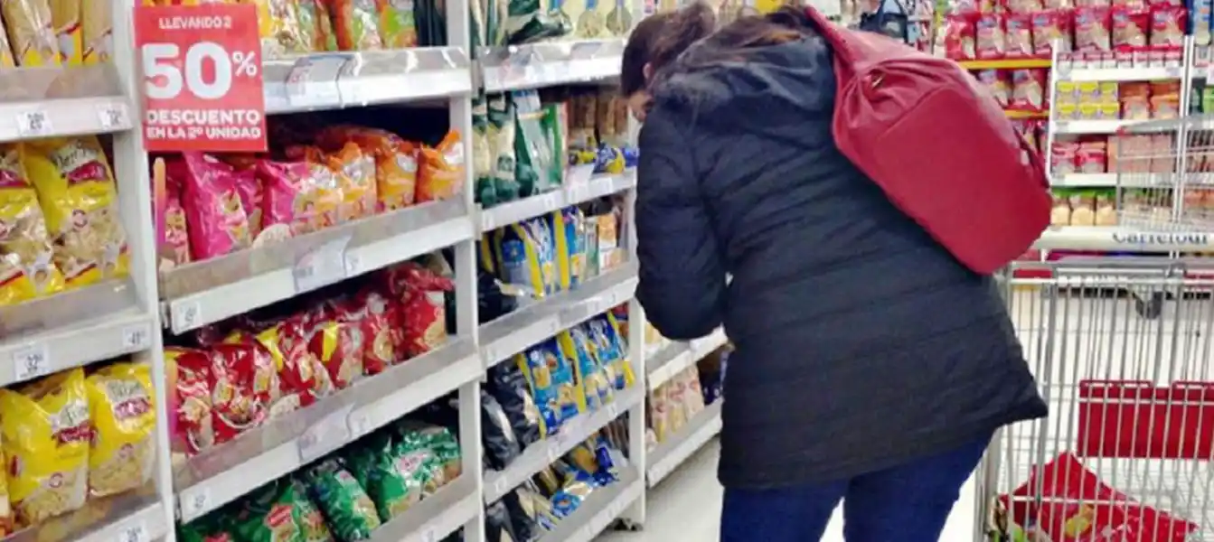 “Hoy no hay plata que alcance”, el lamento más repetido a la hora de adquirir alimentos