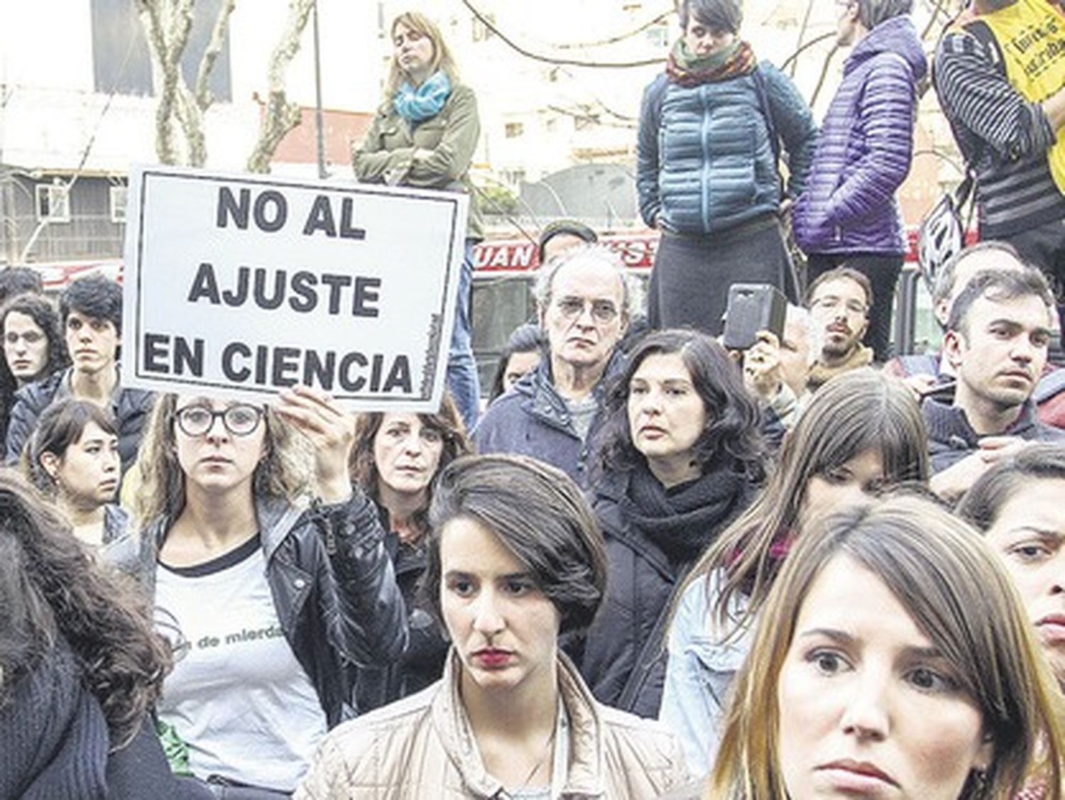 Trabajadores y científicos del Conicet realizan un paro de 48 horas