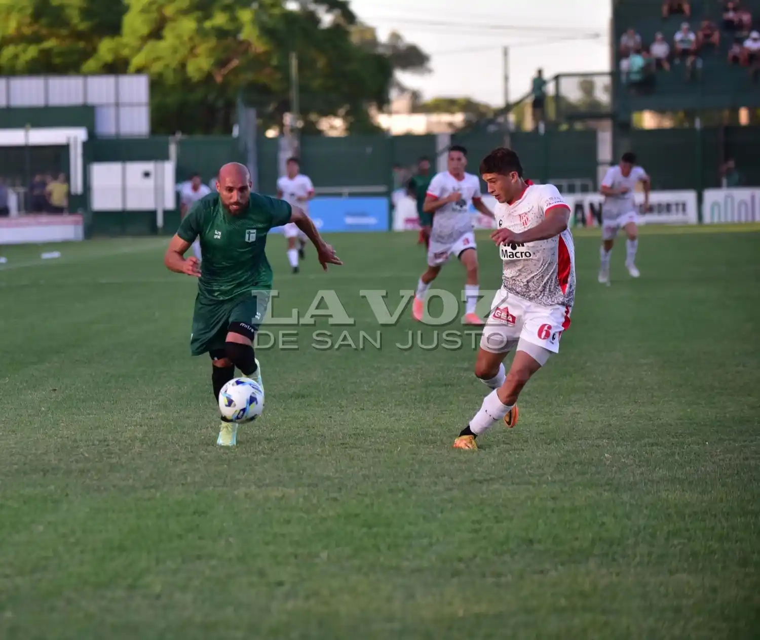 Sportivo tuvo sus primeros minutos de fútbol.
