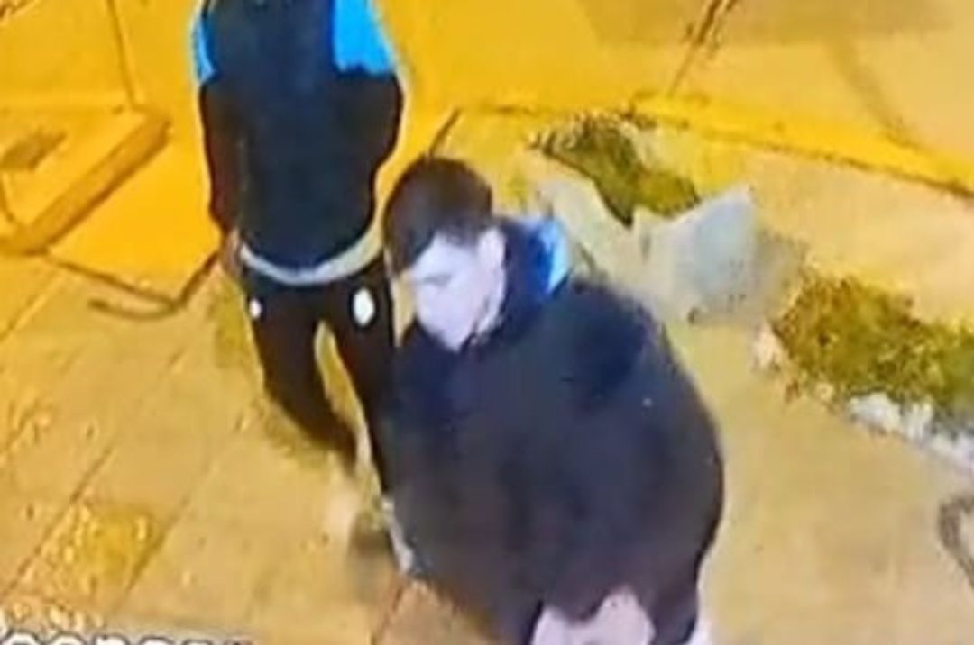 Alan Jacquet quedó grabado por cámaras de seguridad antes de cometer el robo.